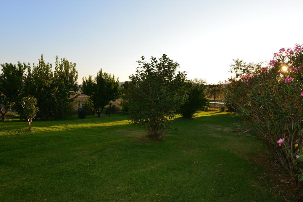 Agriturismo Podere Micitto Usi Bagian luar foto